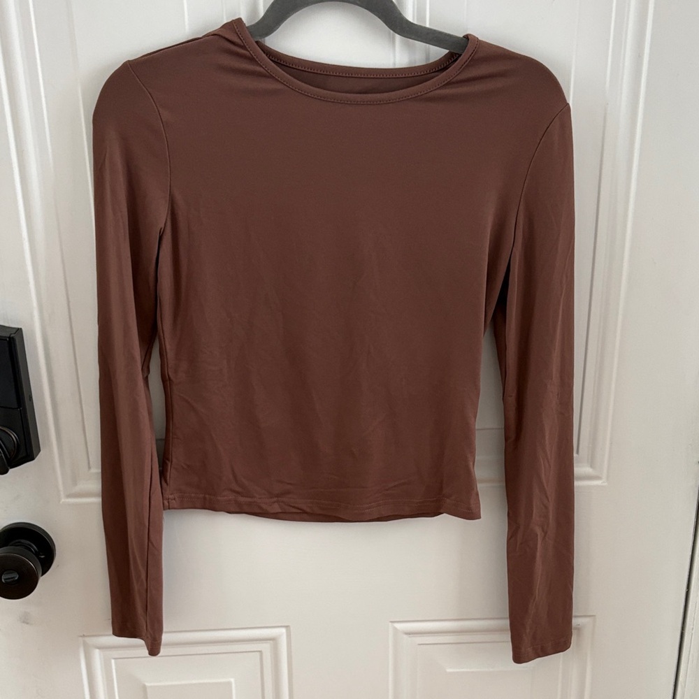 (5/$20) Simple Brown Long Sleeve Top